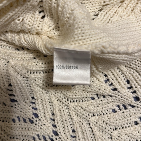 Talbots brand 3 button v-neck cardigan, women’s medium - Picture 5 of 5